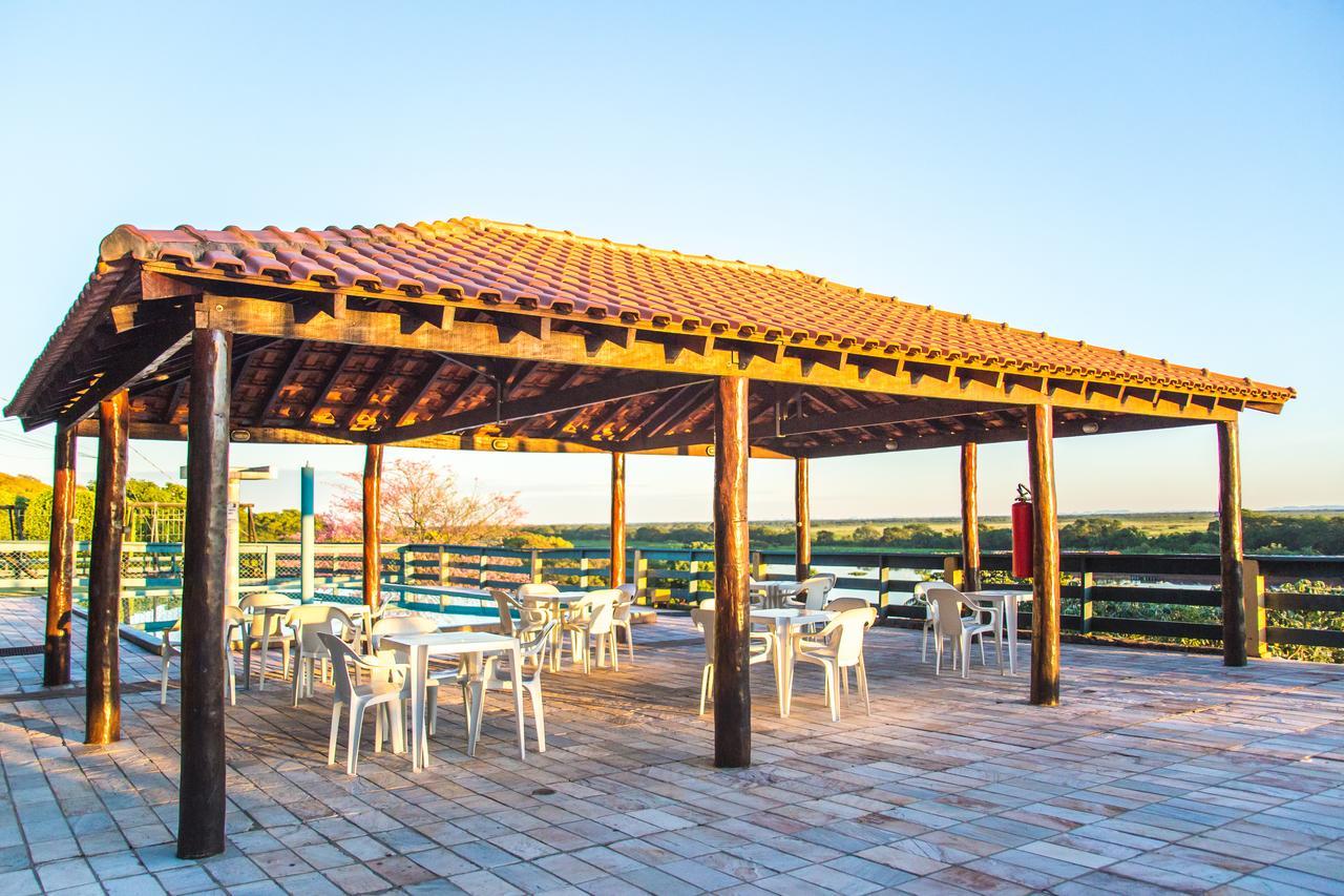 Candeias Hotel Gold Fish Corumbá Exteriér fotografie